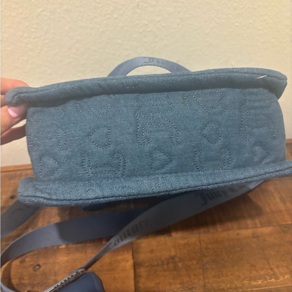 Juicy Couture Blue Quilted Logo Tote with Gold Hardware - Picture 9 of 10